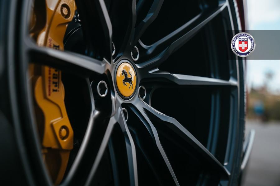 Колеса Ferrari 488 Pista on HRE Wheels (P104SC) 2019 года  (фото 2 из 8)